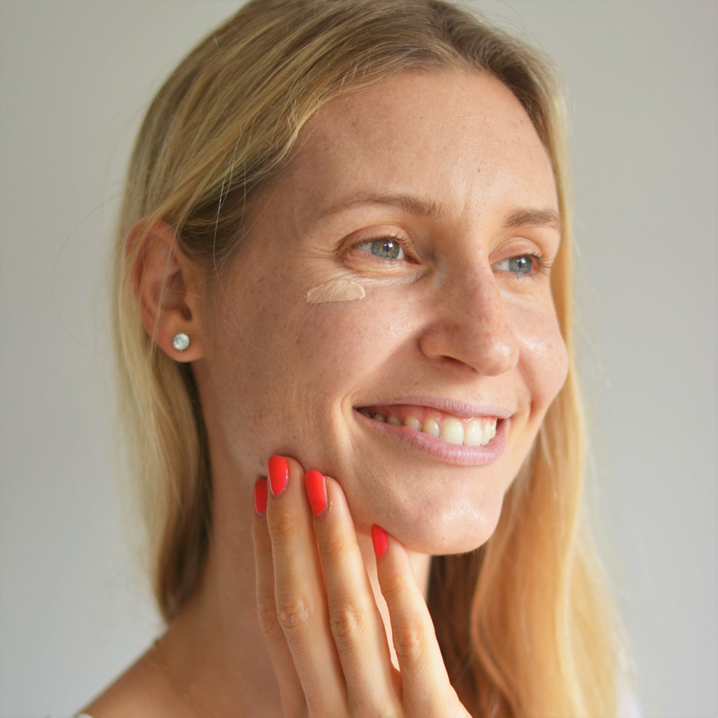 Why Sunscreen is Essential in Winter❓